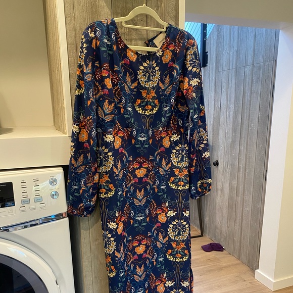 Lulus midi fall dress - Picture 2 of 3